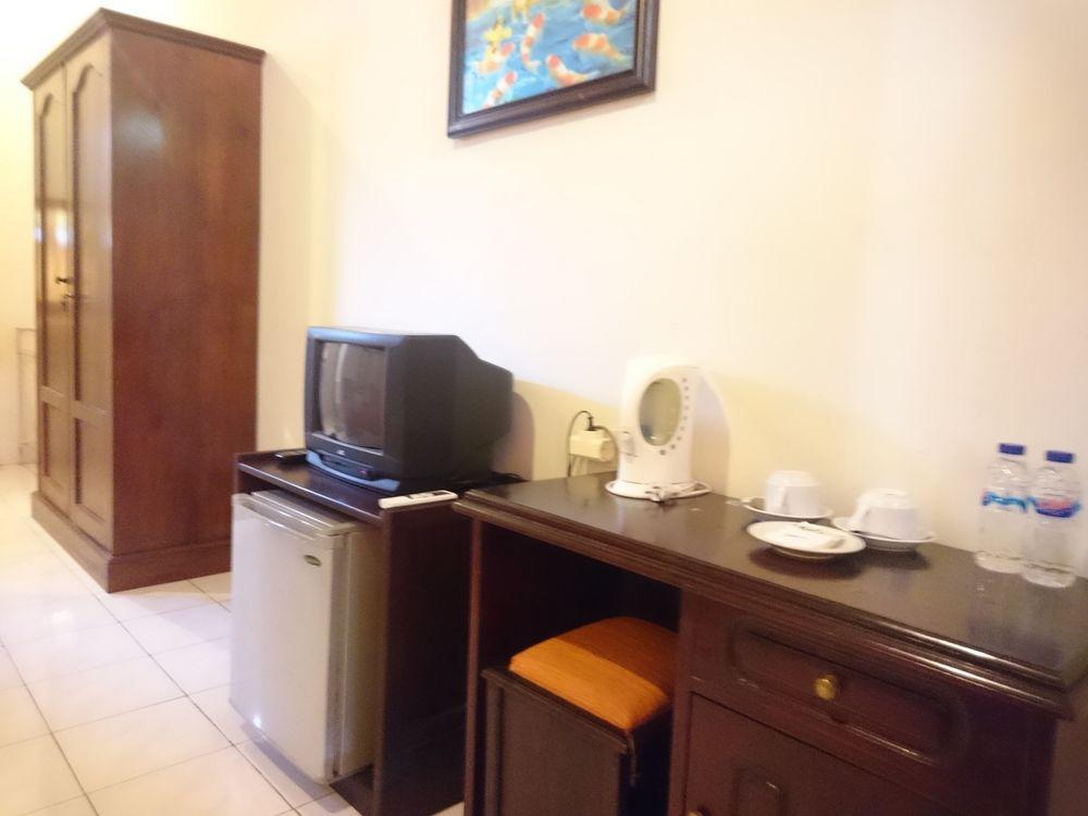 Catur Adi Putra Hotel Denpasar Dış mekan fotoğraf