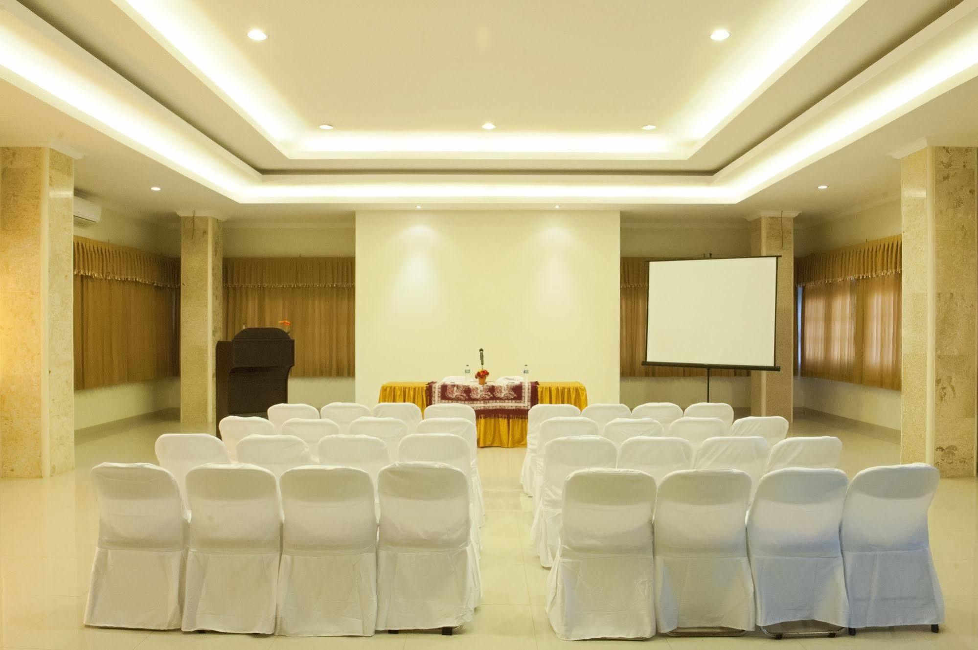 Catur Adi Putra Hotel Denpasar Dış mekan fotoğraf