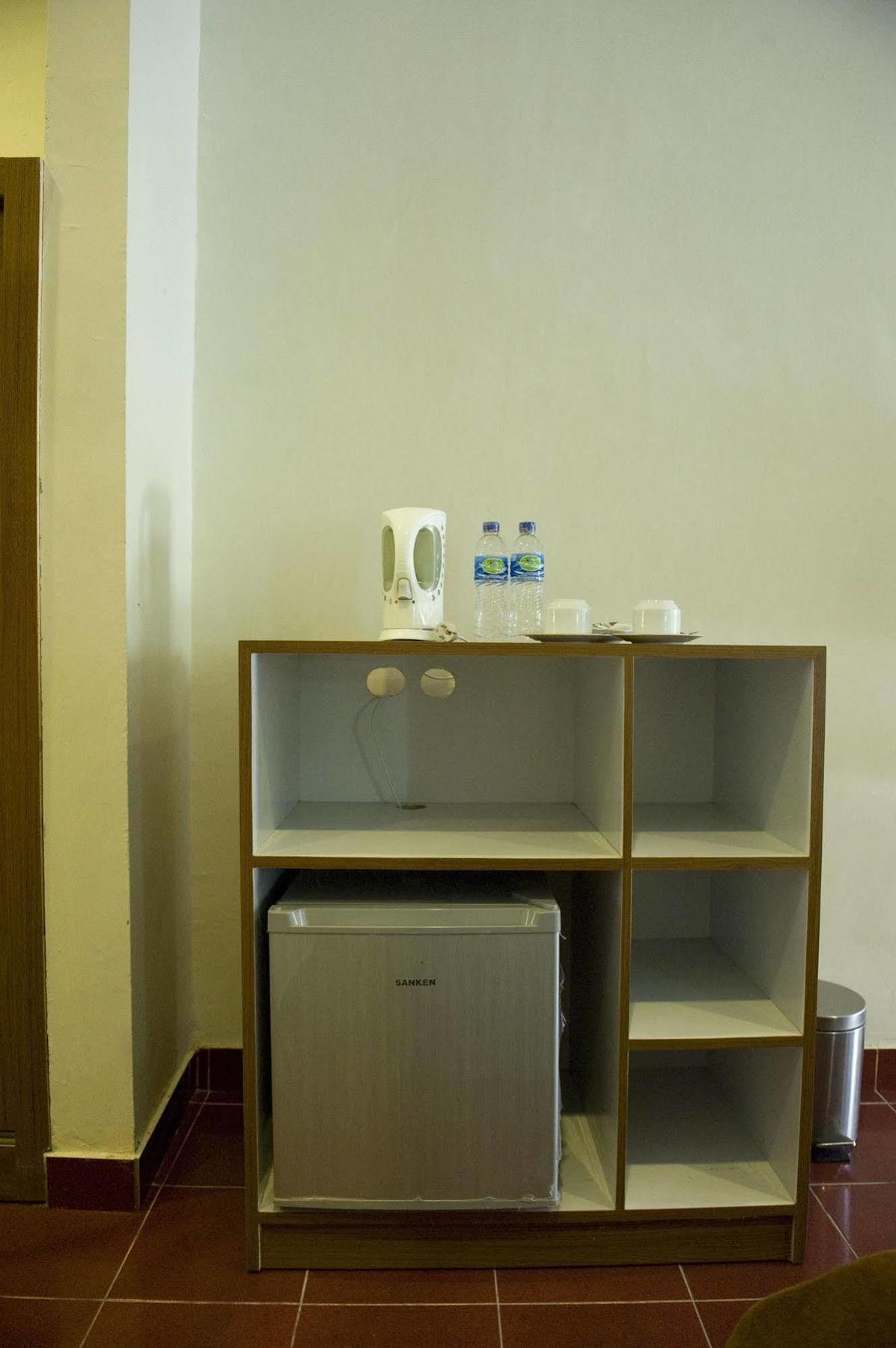 Catur Adi Putra Hotel Denpasar Dış mekan fotoğraf