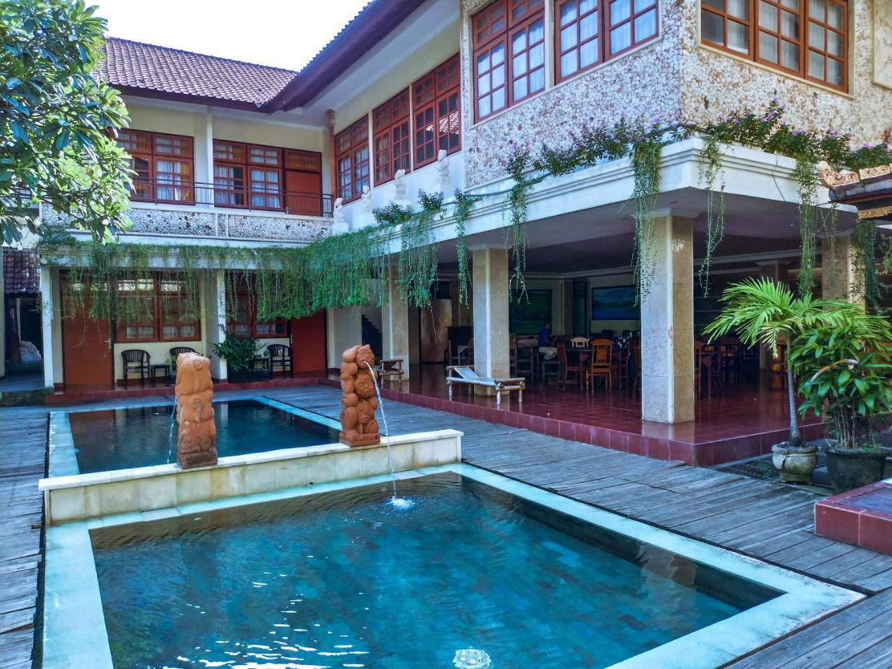 Catur Adi Putra Hotel Denpasar Dış mekan fotoğraf